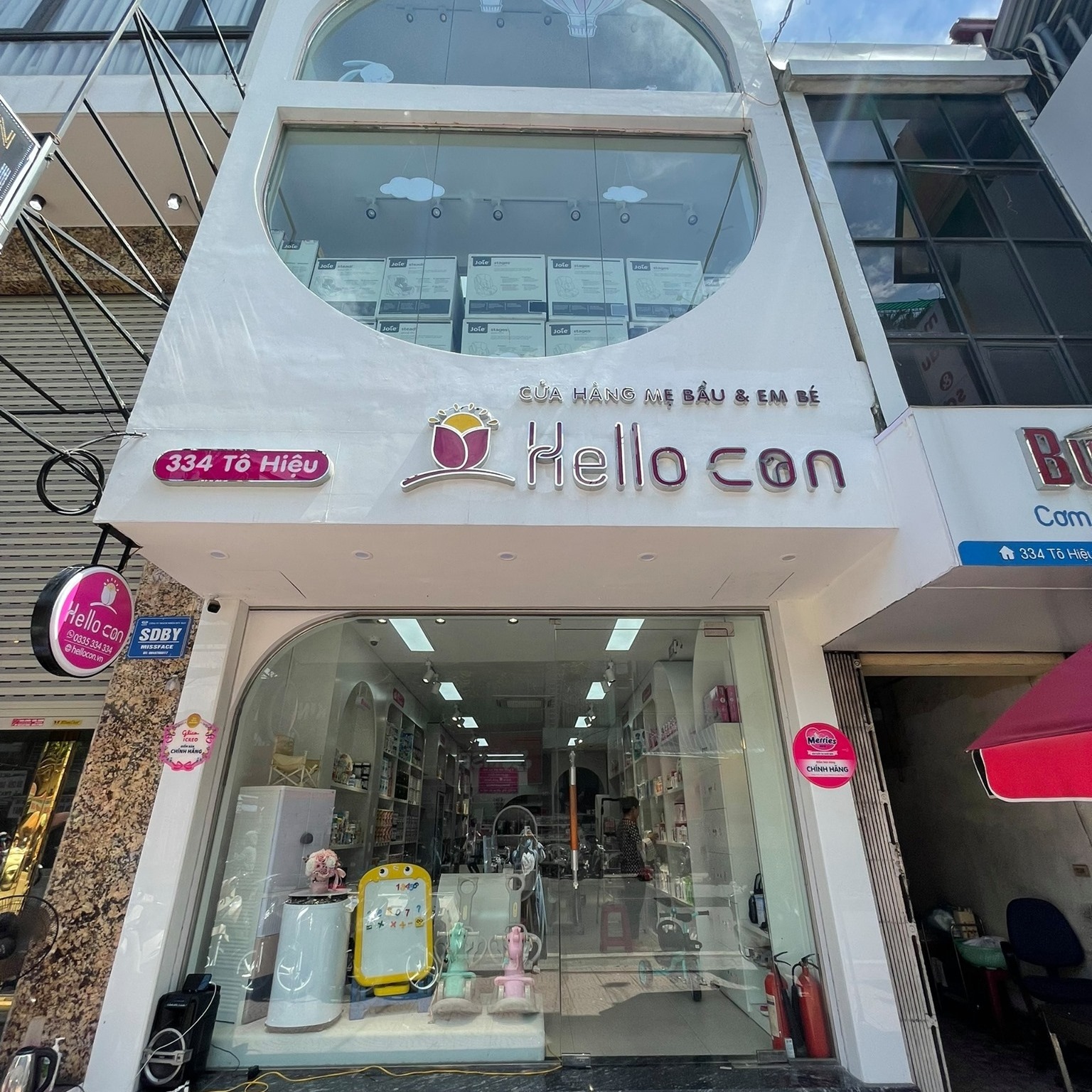 Hệ thống cửa h&agrave;ng mẹ v&agrave; b&eacute; Hello Con: Nhiều h&agrave;ng h&oacute;a kh&ocirc;ng ghi nh&atilde;n phụ, người 13Win18 đa dạng khuyến mãi dễ gặp rủi ro