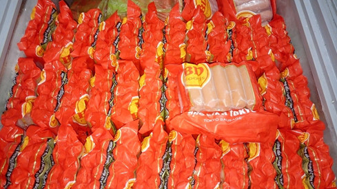 Nghi vấn x&uacute;c x&iacute;ch c&oacute; chất cấm g&acirc;y ung thư