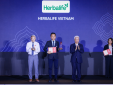 Herbalife Việt Nam được vinh danh Top 30 Thương hiệu phát triển bền vững tại Giải thưởng Rồng Vàng 2026
