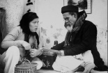 Tục chọn ngày mở hàng đầu năm và chuyện 'thầy bói phán'!