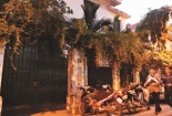 Cựu chủ tịch “chê” chung cư, “thích” xài biệt thự