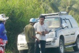 Người dân tự tổ chức vây bắt ô tô gây tai nạn rồi bỏ trốn