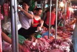 Giá xăng liên tục tăng: Nhiều mặt hàng đã nhảy lên giá mới