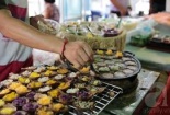 Thức ăn đường phố: Bẩn những vấn đắt hàng