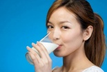 Những sai lầm nguy hiểm ‘chết người’ khi uống sữa