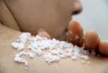 Cảnh báo ngày 1/10 : Ma túy ngụy trang “muối tắm” gây loạn thần