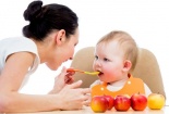 Những sai lầm của mẹ Việt khiến con lùn tịt?