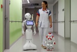 Trung Quốc gây 'sốc' khi chuẩn bị đưa người máy 'bác sỹ' vào làm việc