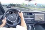 Vô lăng ô tô bị rơ tuyệt đối không được chủ quan