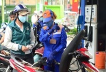 Đổ xăng để tiết kiệm nhất khi giá cao kỷ lục: Những mẹo khách hàng nào cũng nên biết