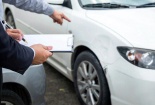 Nhiều ngân hàng rao bán xế hộp để thu hồi nợ