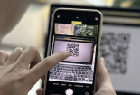 Cảnh giác thủ đoạn lừa đảo quét mã QR trên bưu phẩm trúng thưởng