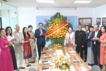 Tổng Bí thư Tô Lâm tặng hoa chúc mừng Hội A13win Đăng Ký Tài Khoản Tư nhân Việt Nam