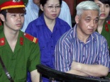 'Bầu Kiên' gầy rộc ngày ra tòa