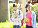 Ngày đầu làm thủ tục dự thi Đại học, nắng nóng gay gắt
