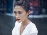 Bất ngờ với hình ảnh nữ tính của Á quân Kha Mỹ Vân