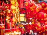 Phố Hàng Mã - Hà Nội tấp nập hàng hóa phục vụ tết Ất Mùi