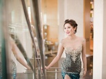 Á hậu Huyền My khoe vòng một sexy với váy 230 triệu đồng