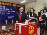 Chùm ảnh: Hơn 69 triệu cử tri nô nức đi bầu cử Quốc hội và HĐND các cấp