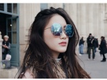 Mới 19 tuổi, cô gái gốc Việt trở thành hot girl số một người Lào
