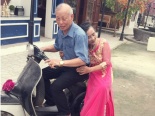 Cụ ông ngoài 80 tuổi trở thành 'nam thần' của năm vì quá lãng mạn