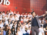 Nguyên Khang hào hứng khi Lại Văn Sâm mời dẫn chương trình 'SV 2016'