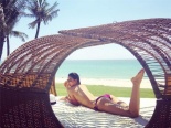 Phạm Hương, Lan Khuê cùng dàn mẫu Việt bán nude khoe thân nóng bỏng 