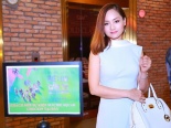 Lan Phương thanh lịch, nền nã đi xem phim cùng bạn bè