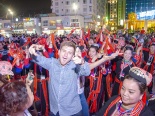 Quảng Ninh: Trai tài, gái sắc xuống phố bung lụa cùng Carnaval Hạ Long 2018
