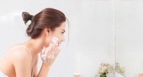 https://taxivietgiare.com/thu-hoi-toan-quoc-lo-sua-rua-mat-nhat-viet-cosmetics-do-vi-pham-chi-tieu-chat-luong-d242033.html
