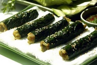 Hấp dẫn chả lươn cuốn lá lốt
