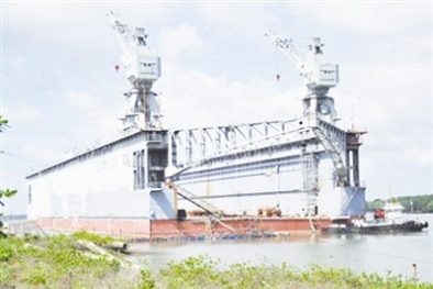 Bộ Giao thông Vận tải đồng ý việc mua ụ nổi No83M?