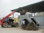 Chế tạo thành công máy phân loại rác tự động