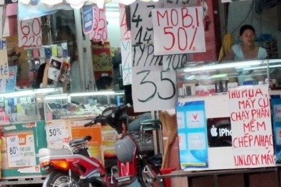 Cửa hàng sim thẻ "thờ ơ" với quy định mới