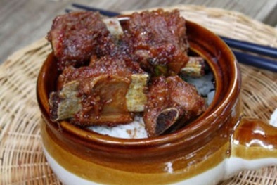 Sườn non kho tộ