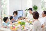 Những lưu ý về dinh dưỡng cho trẻ vào mùa hè
