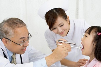 Những bệnh trẻ hay mắc vào cuối hè