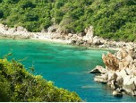 Ngắm cảnh biển trời hùng vĩ Bình Ba
