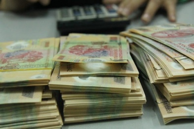 Giả thương gia, lên biên giới mua tiền giả tuồn về xuôi