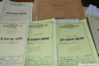 Phá đường dây làm “chế độ chính sách” giả