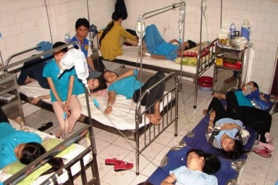 Suất cơm 7.000 đồng, ngộ độc là...đương nhiên