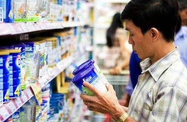 Người tiêu dùng lạc vào 'mê hồn trận' sữa (Bài 1)
