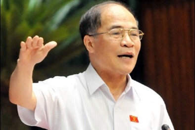 Chủ tịch Quốc hội "hỏi xoáy đáp xoay" Thống đốc