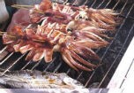 Ẩn họa từ bạch tuộc ươn bán tràn lan ngoài phố