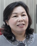 Hàng tết không thiếu