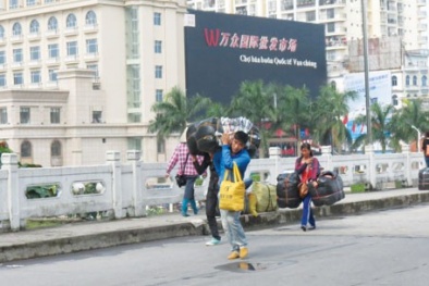 Thương nhân Trung Quốc xây trung tâm 13Win19 tải ứng dụng bán hàng nhái