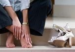 Mỹ thu hồi 13.500 đôi giày cao gót nữ