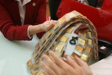Giá rẻ vàng hết "ế"