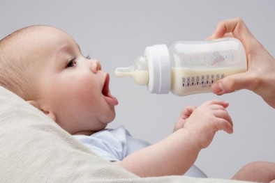 Hãng sữa chi nghìn đô dụ dỗ bác sỹ