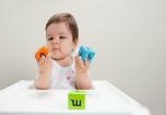 Chọn đồ chơi phù hợp tuổi của trẻ